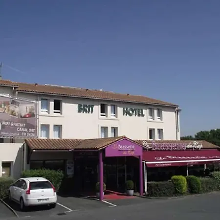 Brit La Rochelle 3* Периньи