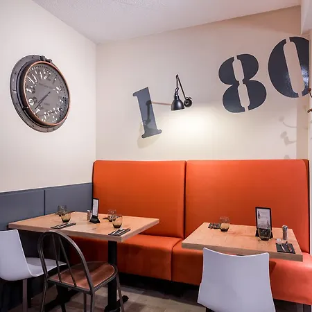 Brit La Rochelle Отель 3*