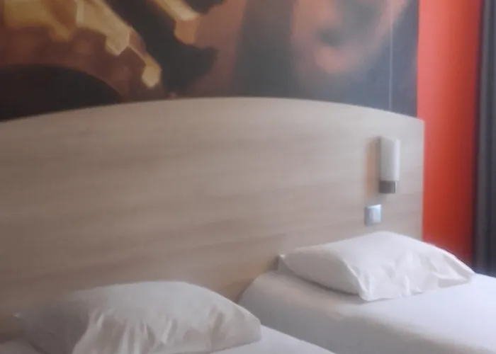 Brit La Rochelle Hotel Périgny